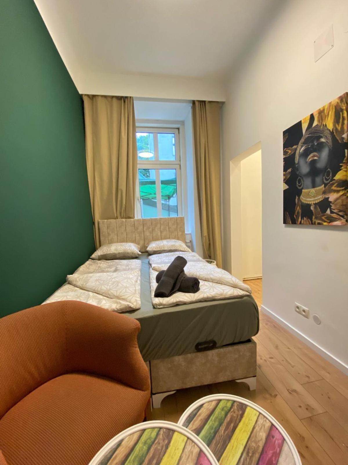 8 Fully Equipped Studio Shared Apt W Terrace Margareten Відень Екстер'єр фото