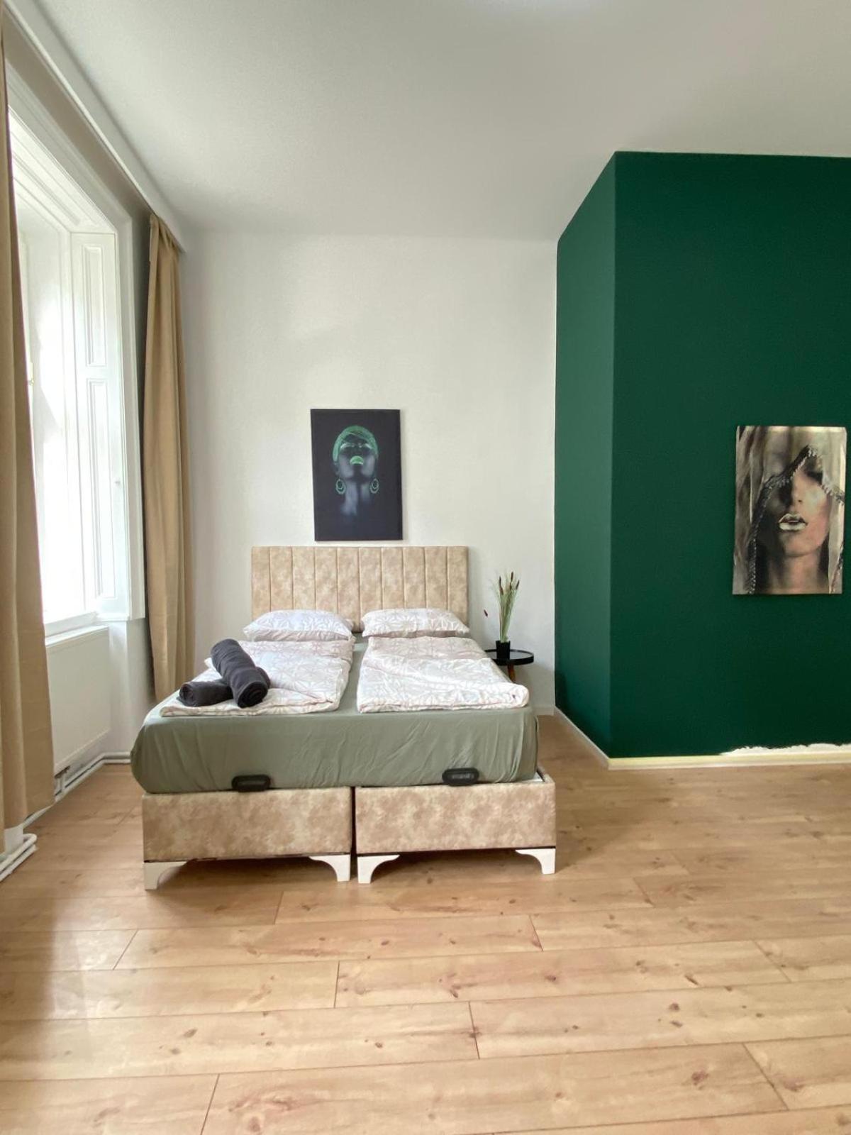 8 Fully Equipped Studio Shared Apt W Terrace Margareten Відень Екстер'єр фото