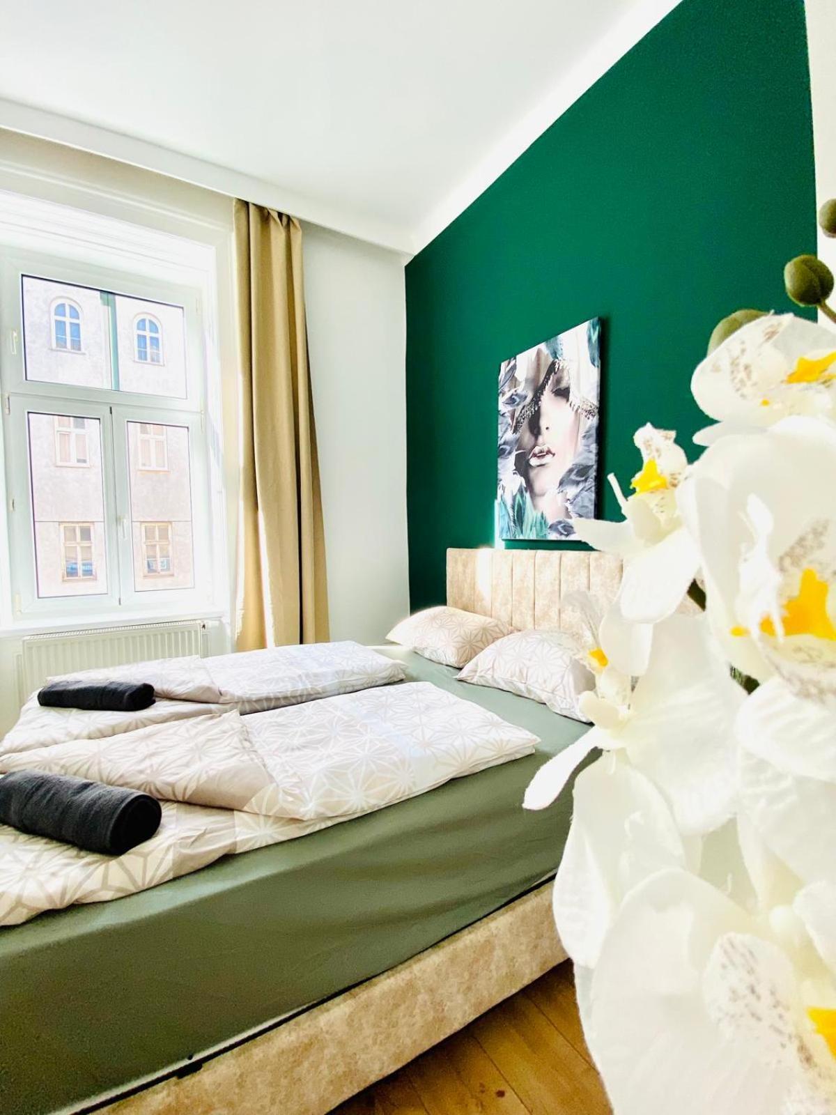 8 Fully Equipped Studio Shared Apt W Terrace Margareten Відень Екстер'єр фото
