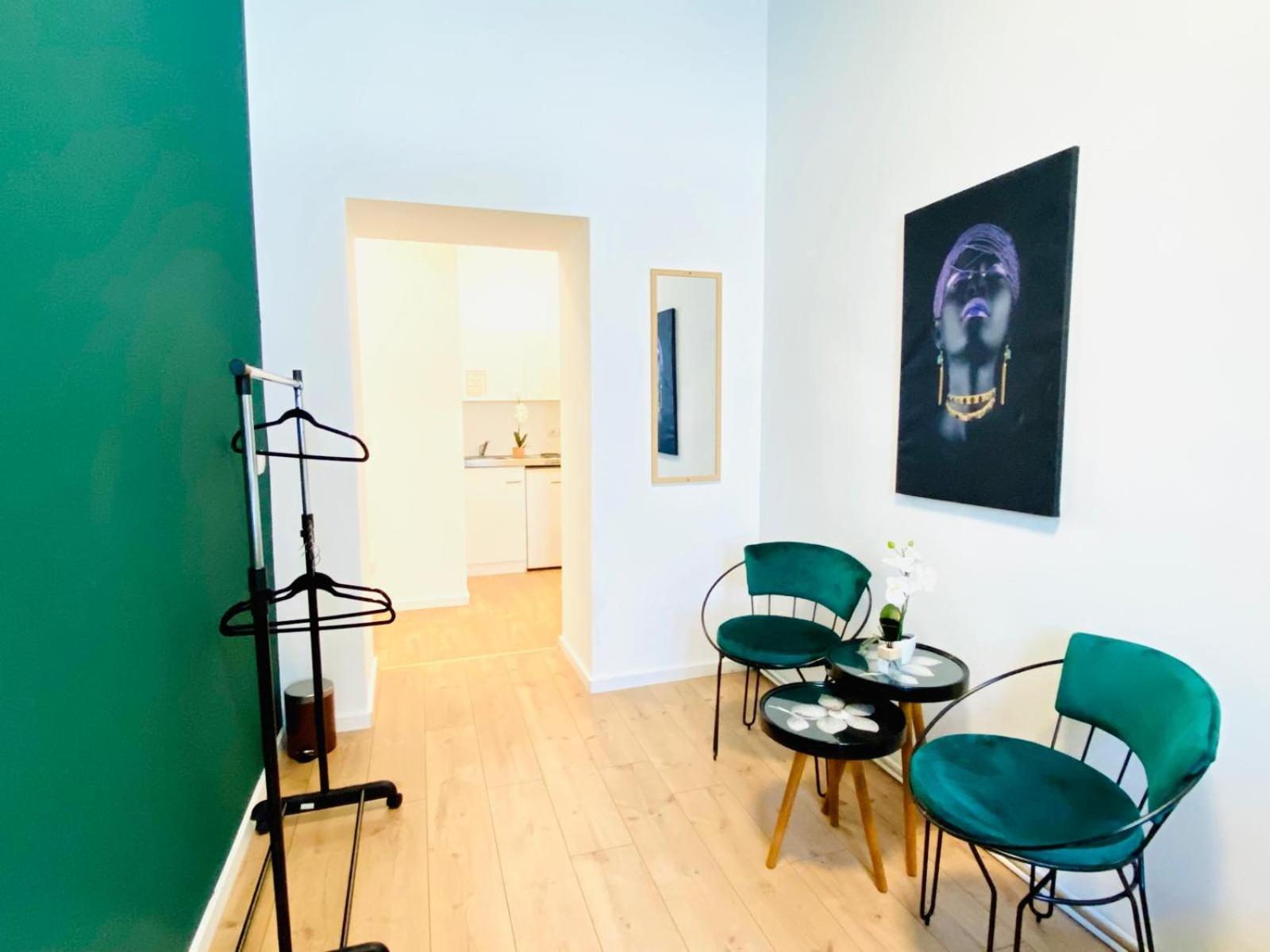 8 Fully Equipped Studio Shared Apt W Terrace Margareten Відень Екстер'єр фото